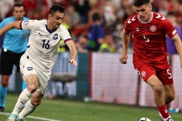 Serbia y Dinamarca empataron sin goles