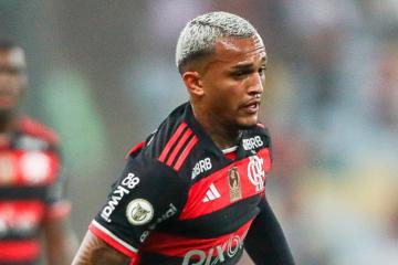 Flamengo empató ante Atlético Mineiro y se aleja de la lucha por el Brasileirao