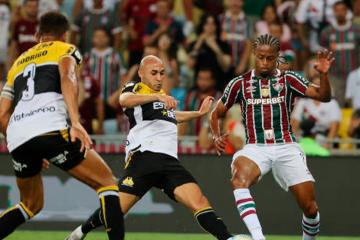 Con Trauco, Criciúma igualó sin goles ante Fluminense en el Maracaná