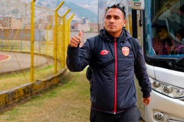 Lliuya: "Mi prioridad era quedarme en Huancayo, pero..."