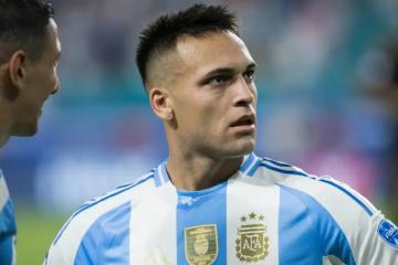 Martínez: "Estuve realmente cerca de jugar en el FC Barcelona, lo hablé incluso con Messi"