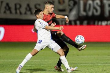 Platense venció a Godoy Cruz en el final