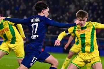 PSG empató 1-1 con Nantes pero sigue de líder