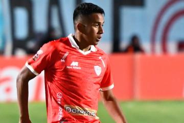 Cienciano anunció renovación de Estrada por una temporada
