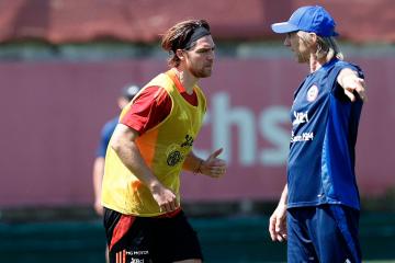 Gareca: "No es una guerra, pero sí una final ante Perú"