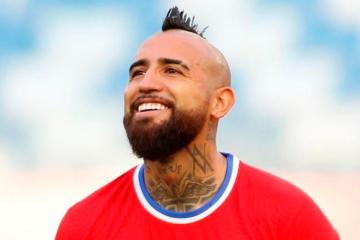 Con Vidal como capitán: Conoce el once de Chile en el Monumental