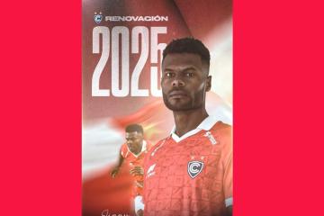 ¡Se queda! Jimmy Valoyes renovó con Cienciano por todo el 2025