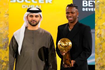 Vinicus fue nombrado como mejor jugador del 2024 por los Globe Soccer Awards