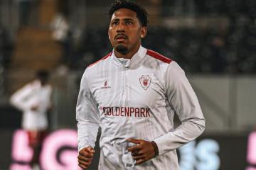 Castillo fue titular en derrota ante Vitória Guimaraes