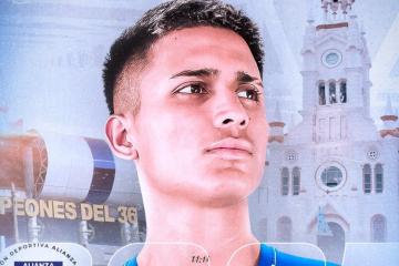 Jorge del Castillo seguirá en Alianza Atlético
