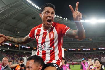 ¿Regresa a Núñez? Estudiantes confirmó la salida de Enzo Pérez