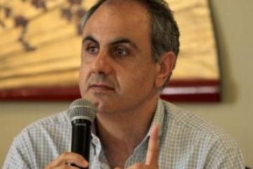 Farah: "El que apagó la luz en la final del 2023 era hincha de Universitario"