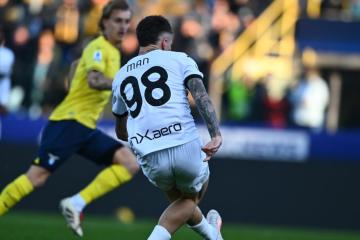Lazio perdió de visita frente a Parma