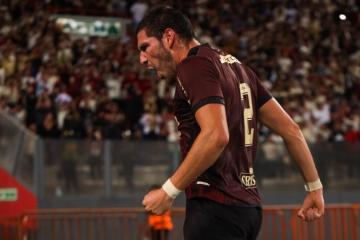Universitario anunció el préstamo de Marco Saravia a Cusco FC