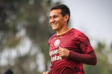 Vélez: "Quiero ayudar al equipo a pelear por el tricampeonato"