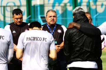 DT de Pacífico FC SMP: "Han llamado a mis jugadores para intentar 'coimearlos' y amedrentarlos"