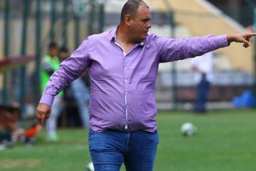 Revollar sobre Juventud Santo Domingo: "Estos son los equipos que merecen estar en el fútbol profesional"