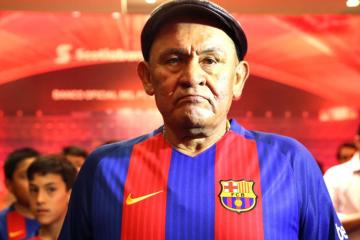 ¡Fuerza 'Cholo'! Hugo Sotil se encuentra delicado de salud
