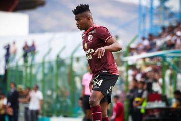 Regresa a Ecuador: Universitario anunció la salida de Segundo Portocarrero