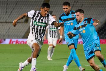 ¡A quemarropa! ExDT interino del Partizán reiteró el por qué Grimaldo no se consolida en club serbio