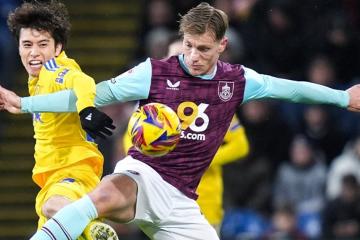 Sin Sonne, Burnley empató de local ante Leeds