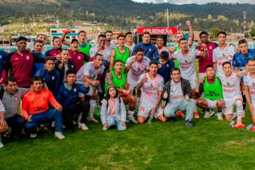 (FOTOS) Sorpresa: Ayacucho FC venció a Los Chankas en su presentación