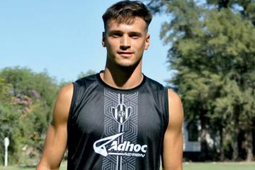 Farioli: "Sería muy descabellado que llegue a un club y esté lesionado; voy a ir a la FIFA"
