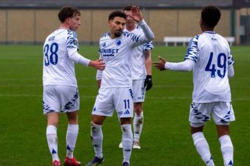 Con López, FC Copenhague aplastó 3-0 al Lyngby en amistoso