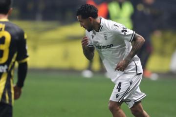 Con Peña, PAOK empató sin goles con Aris por la liga griega