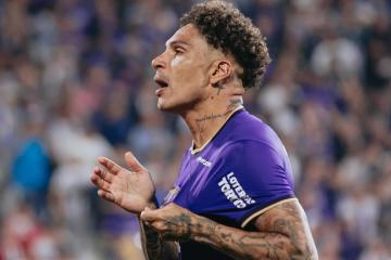 Paolo Guerrero recibió saludos en redes por su cumpleaños