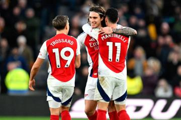 Arsenal ganó y sigue segundo en la Premier League