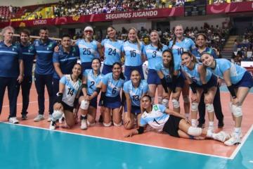 Regatas Lima triunfó y, de momento, escaló a la cima de la Liga Peruana de Voleibol