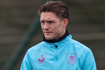 DT de Burnley sobre Sonne: "Ha demostrado una gran calidad"
