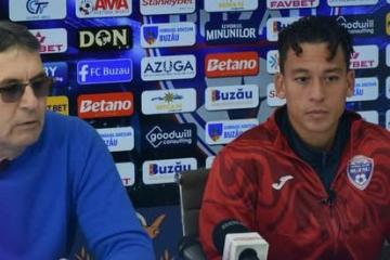 Benavente: "Volver a una primera división de Europa, un máximo nivel, creo que es suficiente"