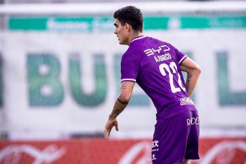Con Barco, Defensor Sporting venció de visita a Plaza Colonia