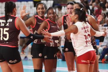 Universitario venció a Atenea en el inicio del octogonal de la Liga Peruana de Vóley