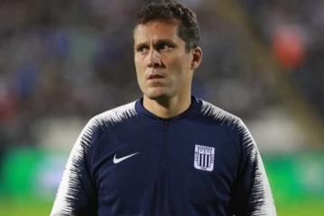 Butrón: "Es destacable que ganando el partido no te metas atrás"