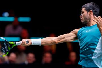 Carlos Alcaraz debutó con triunfo en el Torneo de Róterdam