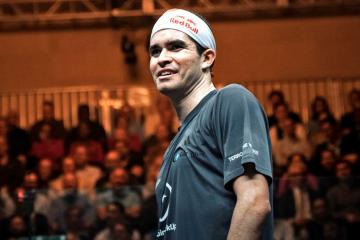Diego Elías se retiró del Motor City Open por lesión