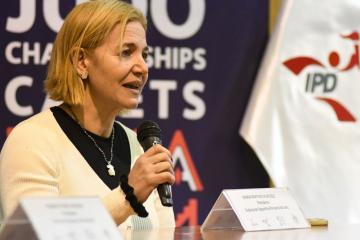 María Martínez: "Legado no ha tenido un trato adecuado con las federaciones"