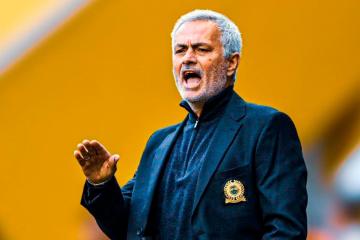 José Mourinho recibió sanción de cuatro partidos y multa de 40 mil euros
