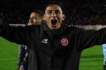 Sandoval: “El año pasado la pasé muy mal, pero este 2025 estoy con mucha confianza"