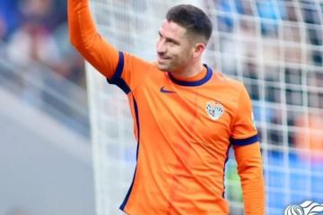 Con Ormeño, Qingdao Hainiu igualó con Quingdao West Coast en el debut de la Superliga china