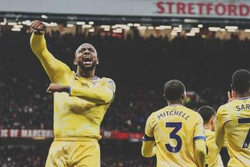 Manchester United cayó de local ante Crystal Palace