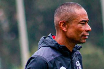 Pinto: "Solo hemos tenido dos amistosos, esperamos afinar el equipo con el correr de los partidos"