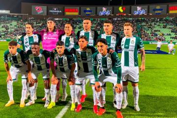 ¡No levanta cabeza! Santos, con Santamaría, cayó ante Cruz Azul