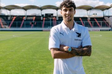 Zanelatto: "Muy contento de tener mi primera experiencia en Europa"