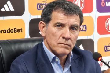 Zevallos: "Aparte de Axel Cabellos, ya no vamos a incorporar a ningún futbolista"