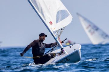 Peschiera va por el bicampeonato en Sudamericano de vela que se realiza en Paracas