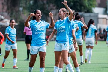 ¡Lo pasó por encima! Cristal goleó 6-0 a Flamengo FBC en su debut de la Liga Femenina
